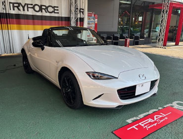 MAZDA�@���[�h�X�^�[�@ND5RE�i2025�N�j�@�Ɂ@RECARO�i���J���j�@RSS�@BK�@BK/SIL�@����