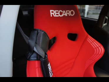 RECARO�i���J���V�[�g�j�@MITSUBISHI�@�����T�[�G�{�����[�V�����]�@CZ4A��RECARO�i���J���j�@RS-GS�@RED�@����