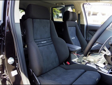 RECARO�i���J���V�[�g�j�@MITSUBISHI�@�A�E�g�����_�[PHEV�Ƀ��J���@�I���\�y�hAN220HV�@BK�@���@�G���S���hD H�i�V�[�g�q�[�^�[�t���j�@BK�@����