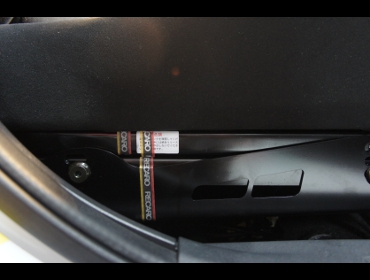 RECARO�i���J���V�[�g�j�@MITSUBISHI�@�A�E�g�����_�[PHEV�@GG2W�Ƀ��J���@SR-7F Lassic H�@RED/RED�@�~2�r�@����