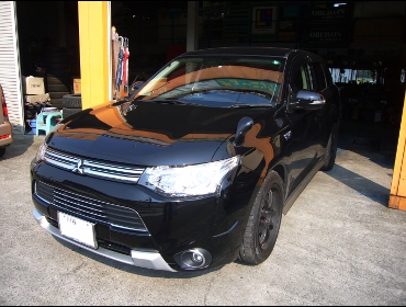 MITSUBISHI�@�A�E�g�����_�[�@PHEV��RECARO�i���J���j�V�[�g����