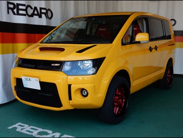 �O�H�@�f���JD�F5�@CV1W�@�Ɂ@RECARO�i���J���j�V�[�g����