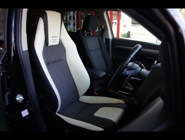 RECARO�i���J���V�[�g�j�@MITSUBISHI�@�A�E�g�����_�[�@PHEV�@�Ɂ@RECARO�i���J���j�@LX-F�@IL110H�@���@����