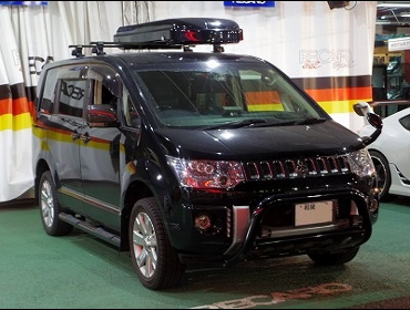 MITSUBISHI�@�f���JD:5�@CV5W�@�Ɂ@RECARO�i���J���j�V�[�g����