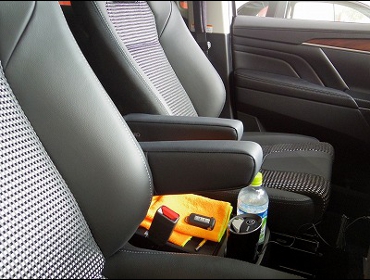 MITSUBISHI�@�f���J�@D5�@�Ɂ@RECARO�i���J���j�@LX-F�@IL110H�@BK�@A/R�@�A�[�����X�g�t���@�~���E�@����