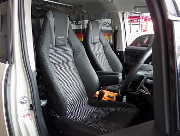 MITSUBISHI�@�f���J�@D5�@�Ɂ@RECARO�i���J���j�@LX-F�@IL110H�@BK�@A/R�@�A�[�����X�g�t���@�~���E�@����