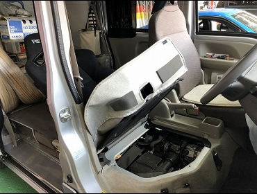 MITUBISHI�@�~�C�L���u�o���@DS17V�i2019�N�j�@�Ɂ@RECARO�i���J���j�@SR-7F�@KK100�@BK�@����