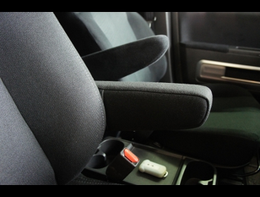 MITSUBISHI�@�f���J�@D5�@�Ɂ@RECARO�i���J���j�@LX-F�@TR�@NN�@BK�@�V�[�g�q�[�^�[�t���@����