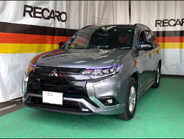 MITSUBISHI�@�A�E�g�����_�[PHEV�@GG3W�i2020�N�j�@�Ɂ@RECARO�i���J���j�@SR-7�@GK100H�@BK/BK�@�V�[�g�q�[�^�[�t���@����