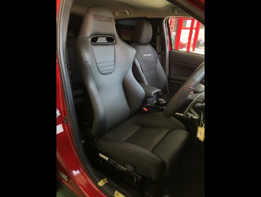 MITSUBISHI�@�G�N���v�X�N���X�@PHEV�@GL3WW�@�Ɂ@RECARO�i���J���j�@�X�|�[�cJC�@���U�[�a�j�@����