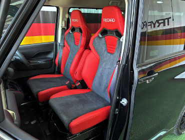 MITSUBISHI�@�f���J�~�j�@B38A�@�Ɂ@RECARO�i���J���j�@SR-C�@UT100H�@RED�@A/R�@�V�[�g�q�[�^�[�t���@�~���E�@����