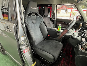 MITSUBISHI�@�f���J�@D2�@MB37S�i2021�N�j�@�Ɂ@RECARO�i���J���j�@SR-C�@UT100H�@A/R�@BK�@�V�[�g�q�[�^�[�t���@����