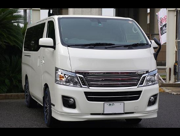 NISSAN�@�L�����o���@NV350��RECARO�i���J���j�V�[�g����