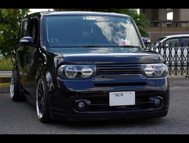 NISSAN�@�L���[�u�@Z12��RECARO�i���J���j�V�[�g����