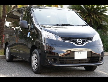 NISSAN�@�o�l�b�g�@NV200��RECARO�i���J���j�V�[�g����