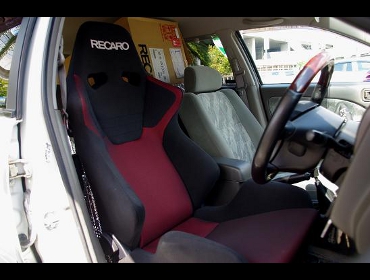 RECARO�i���J���V�[�g�j�@NISSAN�@�A�x�j�[���@W11��RECARO�i���J���j�@SR-6 SK100S BK/RED�@����