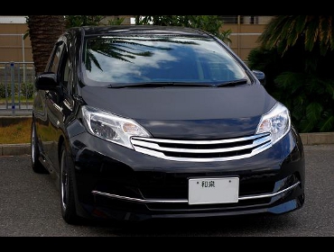 NISSAN�@�m�[�g�@���C�_�[�@E12��RECARO�i���J���j�V�[�g����