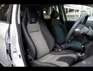 RECARO�i���J���V�[�g�j�@NISSAN�@NOTE��RECARO�i���J���j�@LX-F IM 110 BK�@����