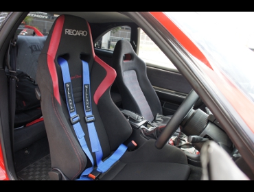 RECARO�i���J���V�[�g�j�@NISSAN�@�X�J�C���C���@BCNR33�Ƀ��J���@����SR-6 �X�[�p�[�V���^���N�@����
