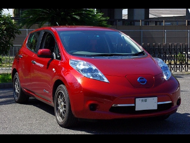 NISSAN�@���[�t�@��RECARO�i���J���j�V�[�g����