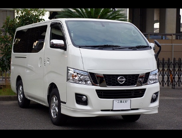 NISSAN�@�L�����o���@NV350��RECARO�i���J���j�V�[�g����