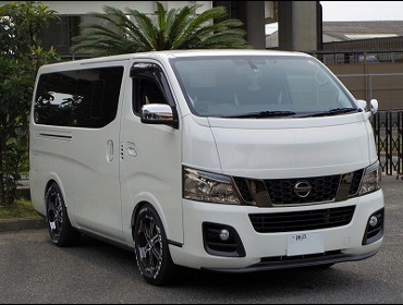 NISSAN�@�L�����o��NV350�@E26��RECARO�i���J���j�V�[�g����