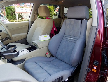 RECARO�i���J���V�[�g�j�@NISSAN�@�����[�m�@TZ51�Ƀ��J���@�I���\�y�hAN220HV�@�O���C�@����