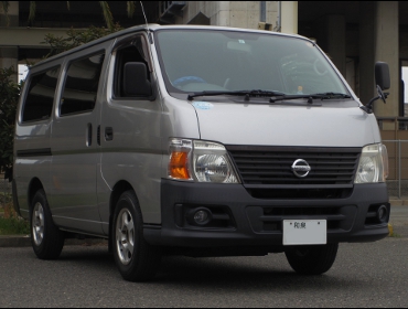 NISSAN�@�L�����o���@E25��RECARO�i���J���j�V�[�g����