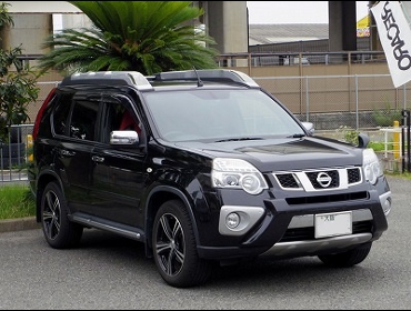 NISSAN�@�G�N�X�g���C����RECARO�i���J���j�V�[�g����