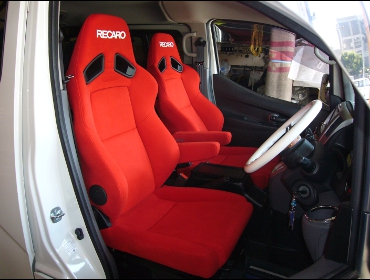 RECARO�i���J���V�[�g�j�@NISSAN�@�o�l�b�g�@NV200�Ƀ��J���@SR-7F�@KK100�@RED�@A/R�@�~2�r�@����