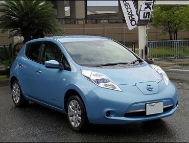 NISSAN�@���[�t�@AZE0��RECARO�i���J���j�V�[�g����