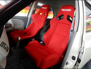 RECARO�i���J���V�[�g�j�@NISSAN�@�}�[�`�@K12�@�Ɂ@���J���@RS-GS�@RED�@���@SR-7�@KK100�@RED�@����