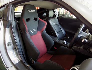 RECARO�i���J���V�[�g�j�@NISSAN�@�t�F�A���f�BZ�@Z33�@�Ɂ@���J���@SR-6�@GK100S�@BK/RED�@����