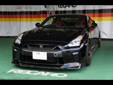 NISSAN�@R35�@GT-R�@�Ɂ@RECARO�i���J���j�@�X�|�[�c�X�^�[LL100H���U�[SE�@RED���U�[�@����