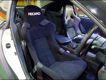 RECARO�i���J���V�[�g�j�@NISSAN�@GT-R�@R35�@�Ɂ@RECARO�i���J���j�@�|�[���|�W�V�����@�V�[�g�q�[�^�[�t���@����