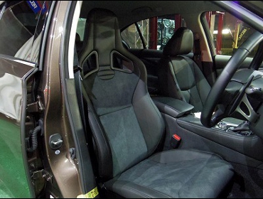 RECARO�i���J���V�[�g�j�@NISSAN�@�X�J�C���C���@V37�@�Ɂ@RECARO�i���J���j�@�N���X�X�|�[�c�X�^�[�@CL100H�@����