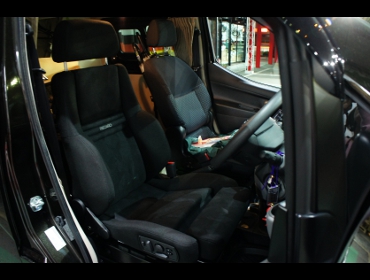 RECARO�i���J���V�[�g�j�@NISSAN�@NV200�i2018�N�j�@�Ɂ@RECARO�i���J���j�@�I���\�y�h�@AN220HV�@BK�@����