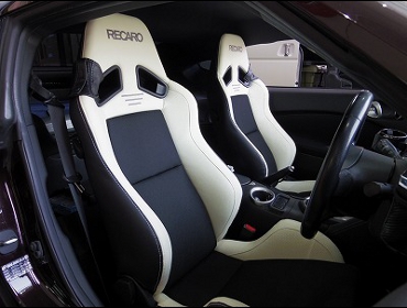 NISSAN�@�t�F�A���f�BZ�@Z34�i2009�N�j�@�Ɂ@RECARO�i���J���j�@SR-7�@Lassic���@���@SR-7F�@Lassic�@���@����
