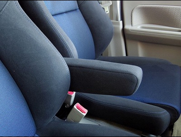 NISSAN�@�N���b�p�[�@���I�@DR17W�i2018�N�j�@�Ɂ@RECARO�i���J���j�@SR-7F�@GK100�@BK/�u���[�@�A�[�����X�g�t���@���@SR-7F�@GK100�@BK/�u���[�@����