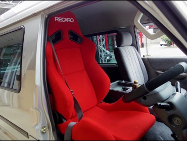 NISSAN�@�o�l�b�g�o���@SK82VN�@�Ɂ@RECARO�i���J���j�@SR-7�@KK100�@RED�@����