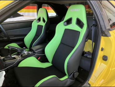 NISSAN�@�X�J�C���C���@BNR34�i1999�N�j�@�Ɂ@RECARO�i���J���j�@SR-7�@Lassic�@����J���[�@Green�@�~���E�@����