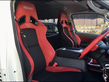 NISSAN�@NV350�L�����o���@�}�C�N���o�XGX2018�@�t�����g��l�|���@�Ɂ@RECARO�i���J���j�@SR-7F�@GU100�@RED�@�~���E�@����