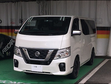 NISSAN�@�L�����o���@NV350�@�Ɂ@RECARO�i���J���j�@LX-F�@IN110�@BK�@�~���E�@����