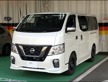 NISSAN�@NV350�L�����o���@E26�i2019�N�j�@�Ɂ@RECARO�i���J���j�@SR-7F�@GU100H�@BK�@�V�[�g�q�[�^�[�t���@����