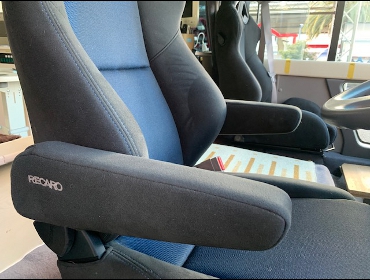 NISSAN�@�V�r���A���@W41�@�Ɂ@RECARO�i���J���j�@SR-7F�@GK100�@BK/�u���[�@���@SR-7�@GK100�@BK/�u���[�@���ʃV���[�g���H�@����