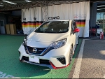 NISSAN ノートニスモe-power HE12 に RECARO(レカロ) RS-G GK BK/SIL 装着
