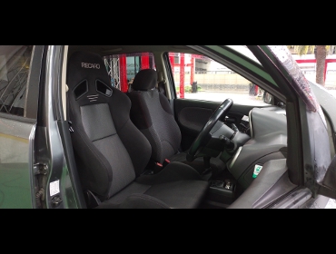 NISSAN�@�m�[�g�@ZE-11�i2008�N�j�@�Ɂ@RECARO�i���J���j�@SR-7�@GK100�@BK/SIL�@����