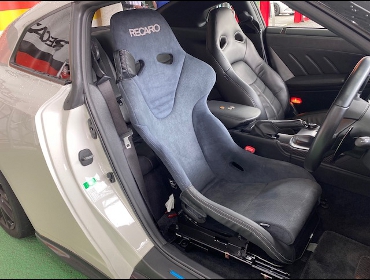NISSAN�@GT-R�@R35�i2018�N�j�@�Ɂ@RECARO�i���J���j�@RS-G�@�A���J���^�[���@����