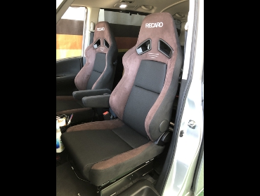 NISSAN�@�Z���i�@C26�@�Ɂ@RECARO�i���J���j�@SR-7F GU100H �u���E���@�A�[�����X�g�t���@�~2�@����