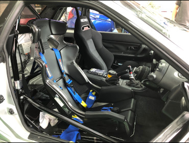 NISSAN�@�X�J�C���C���@GT-R�@BNR32�i1992�N�j�@�Ɂ@RECARO�i���J���j�@PRO�@RACER�@RMS�@2600A�@�J�[�{���@����